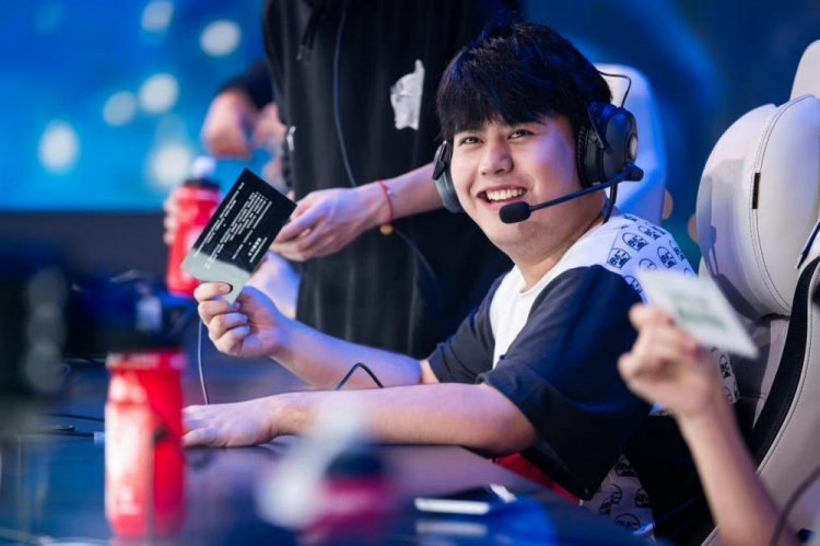 以便在面对 以便在面对